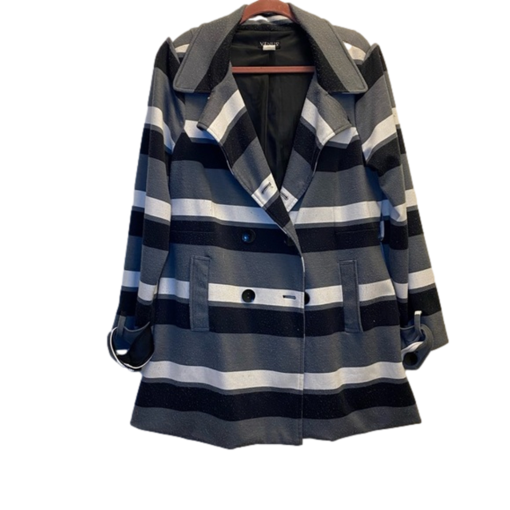 VENUS | Black & White Coat Size Large